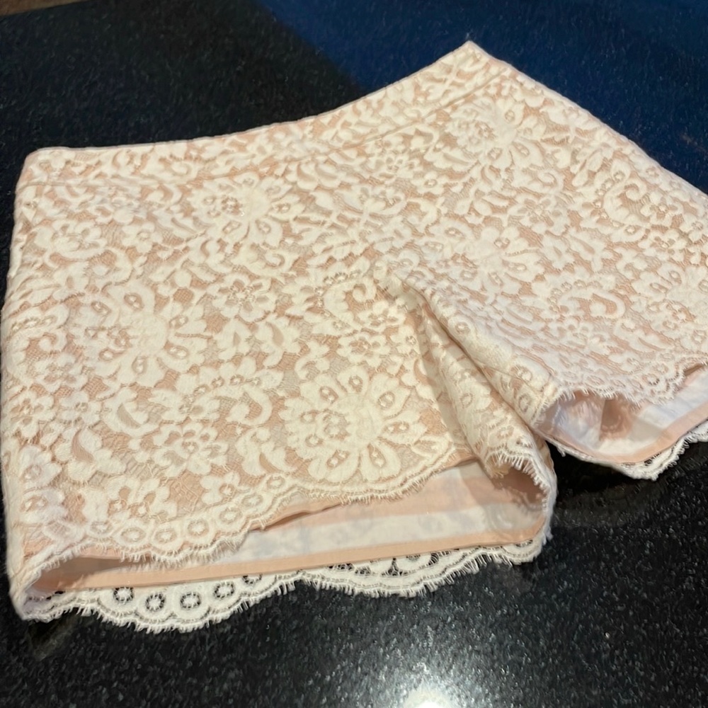 Anthropology Cartonnier lace shorts